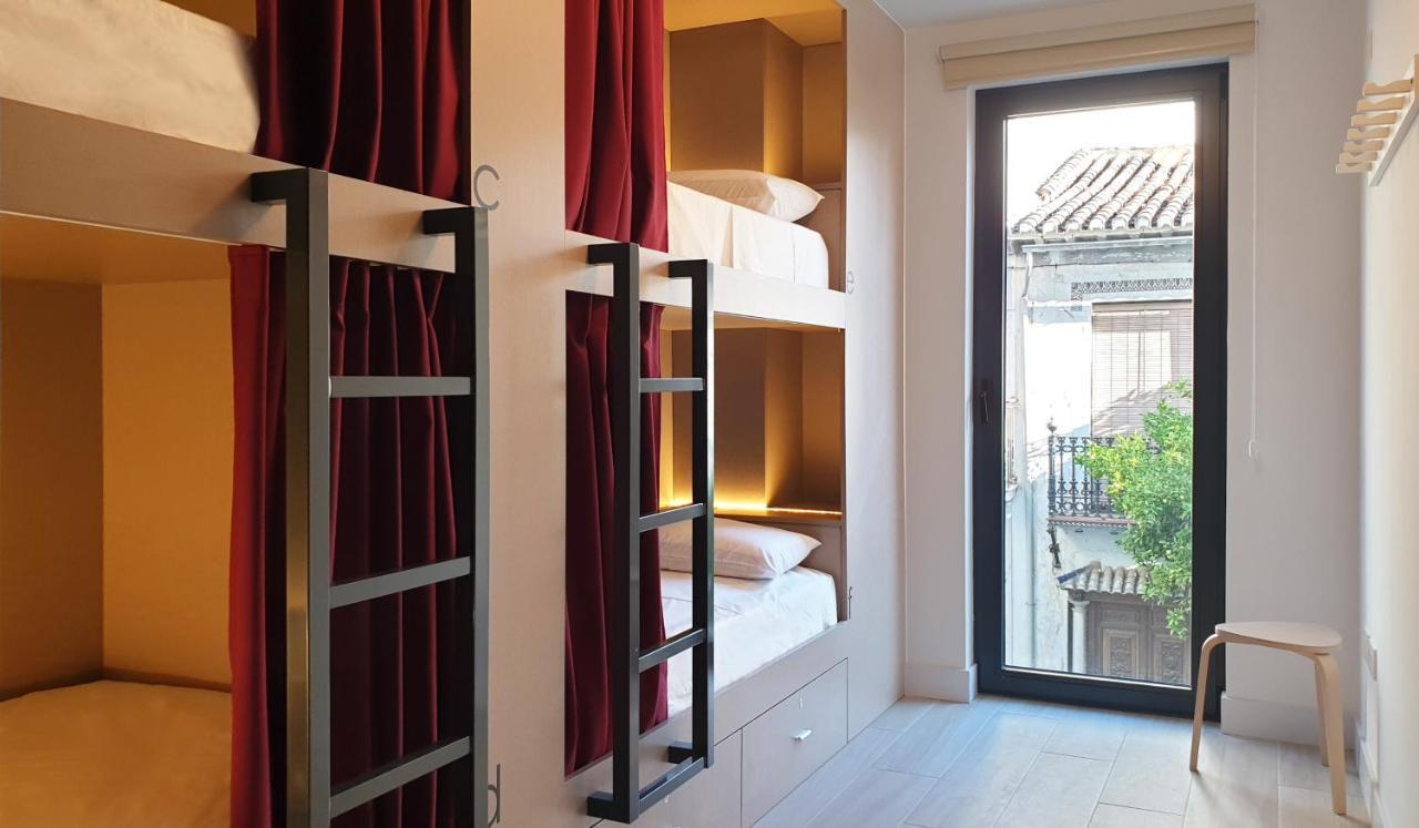 Broz Hostel グラナダ エクステリア 写真